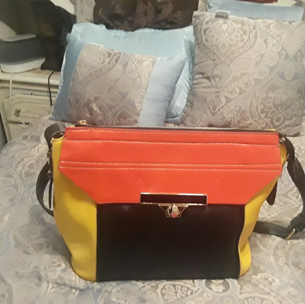 Mulit color hand bag